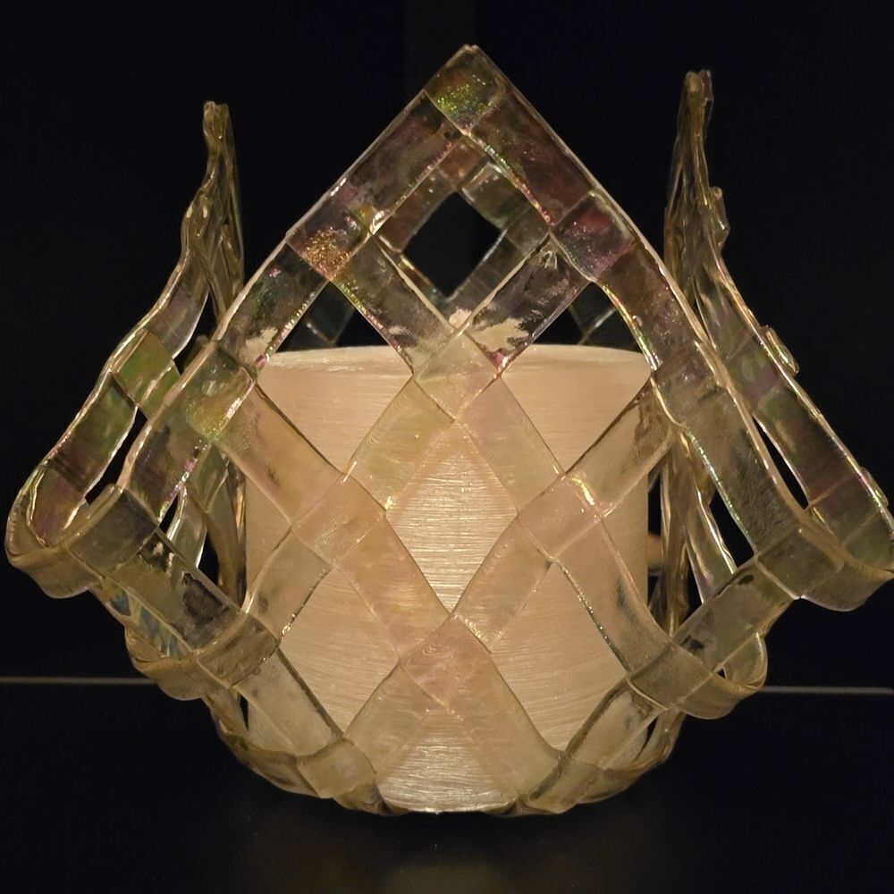 Blown Glass & Candle! Delecate Latice Design, NWOT!